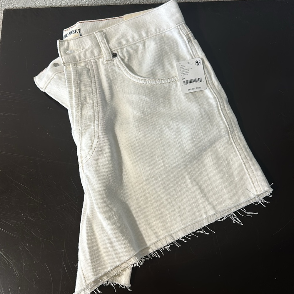 Free People Ivy Mid Rise Short - Picture 3 of 3